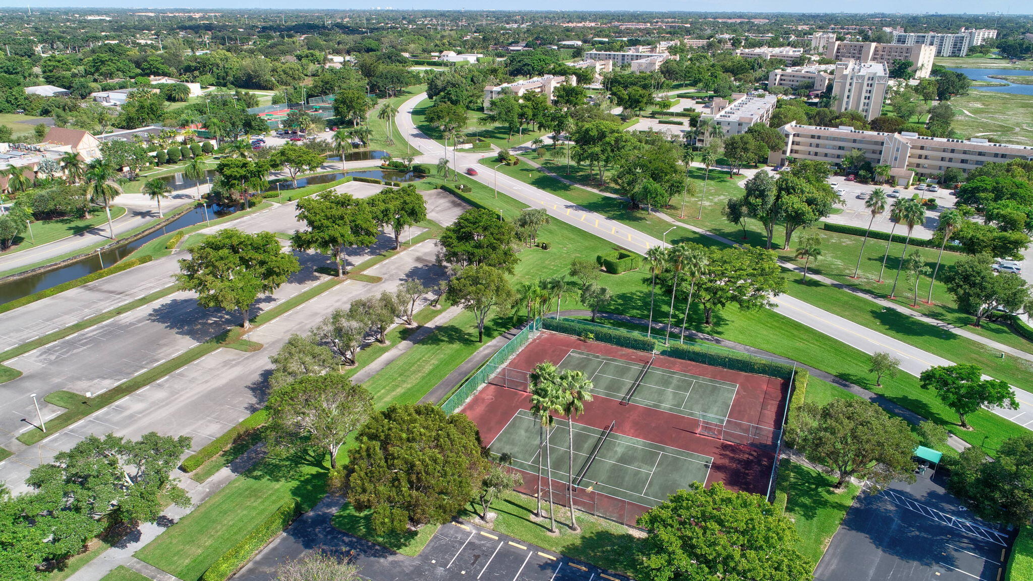7290 Kinghurst Drive 102