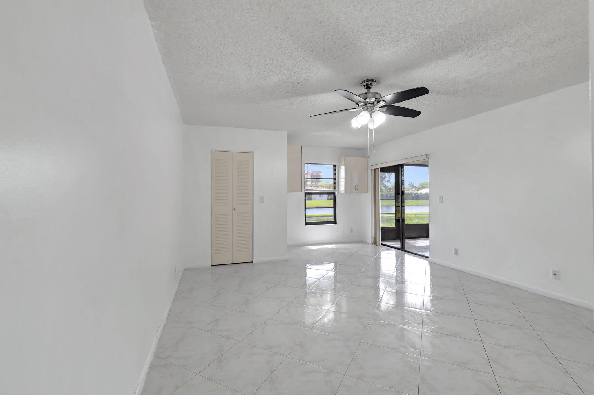 7290 Kinghurst Drive 102