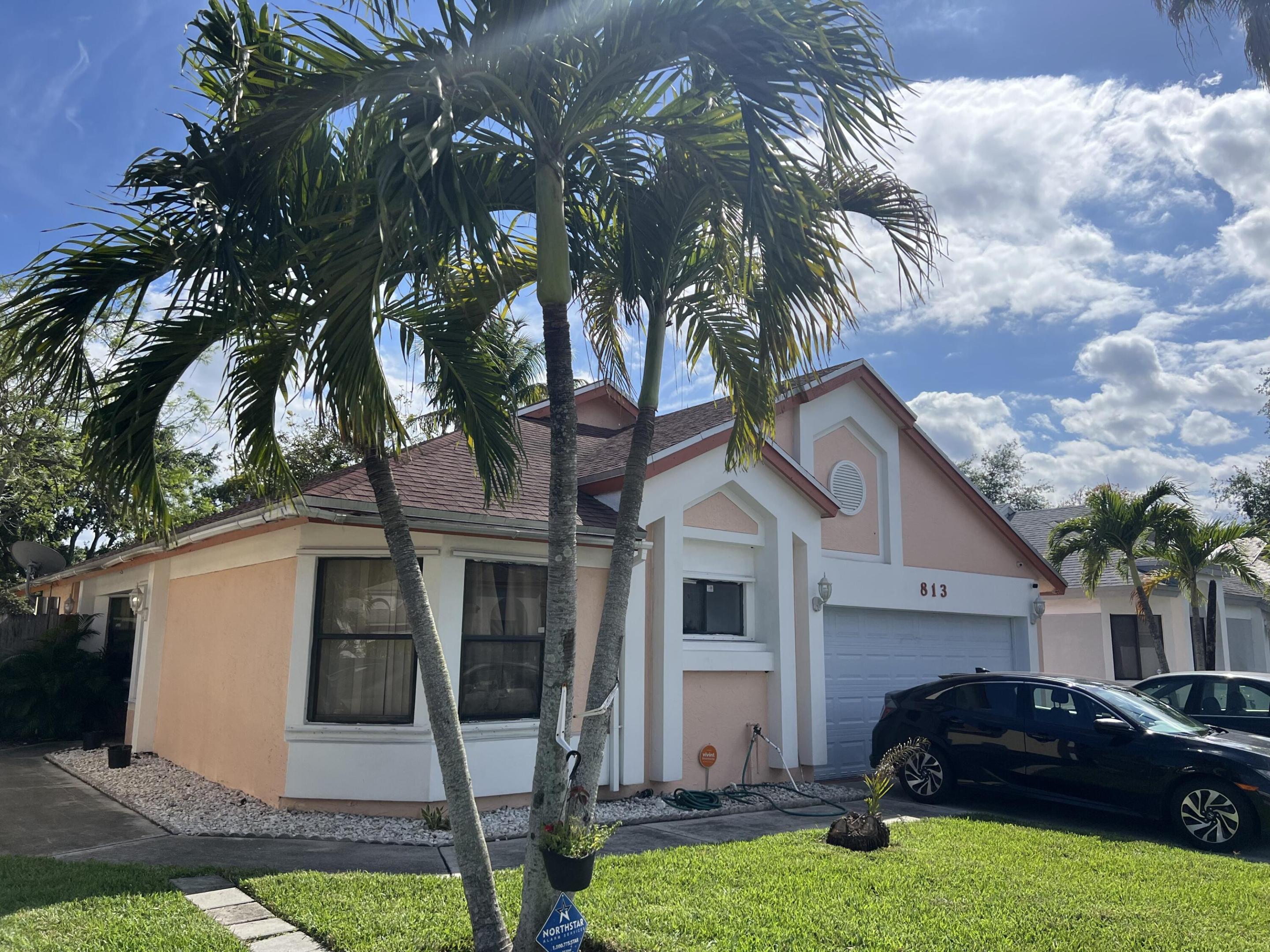 813 E Palm Run Drive, North Lauderdale