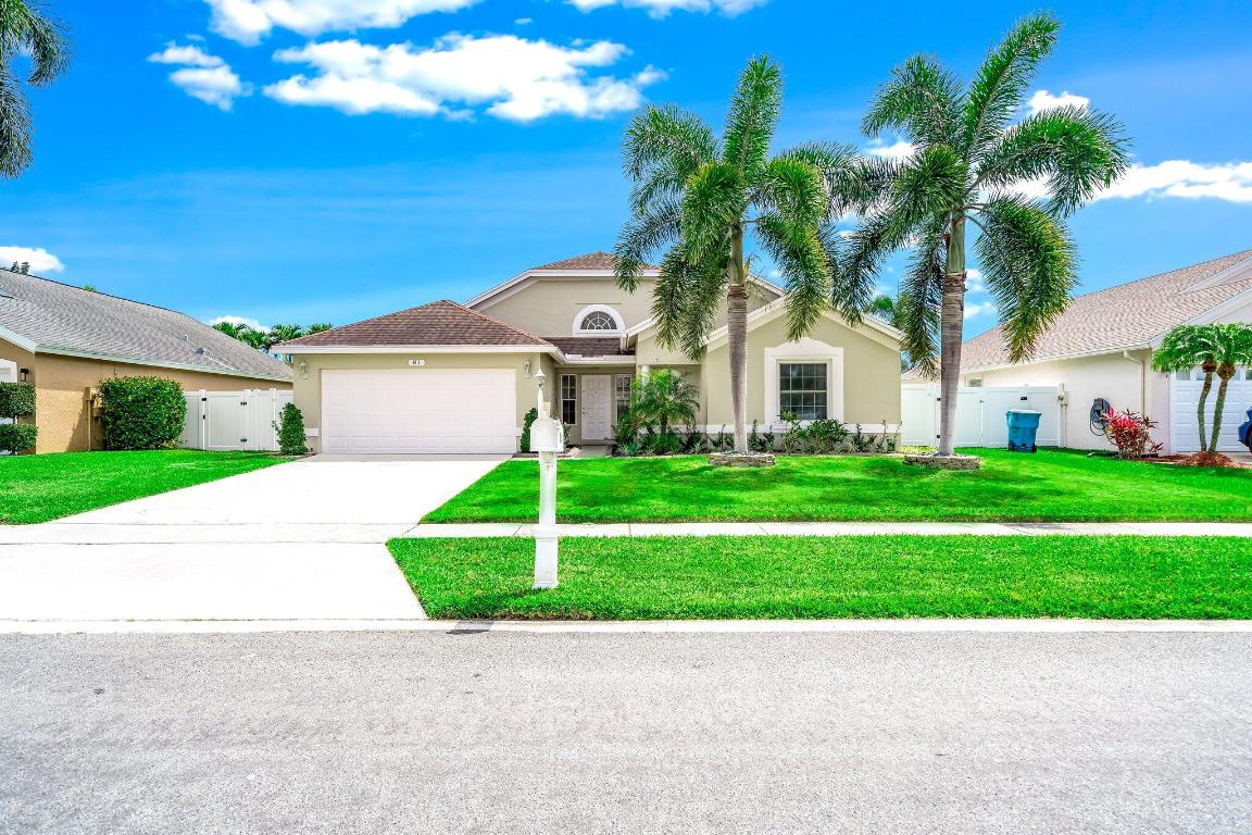 81 Maple Lane, Boynton Beach