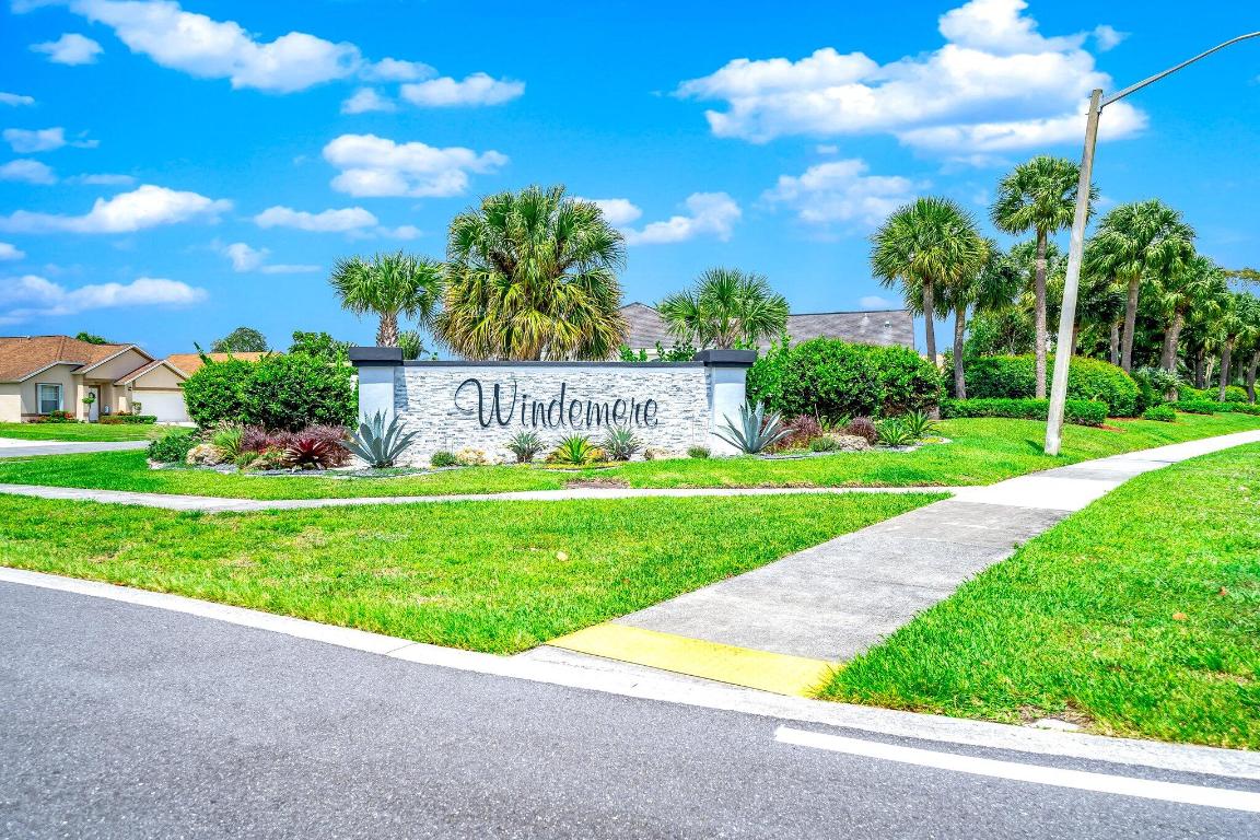 81 Maple Lane, Boynton Beach