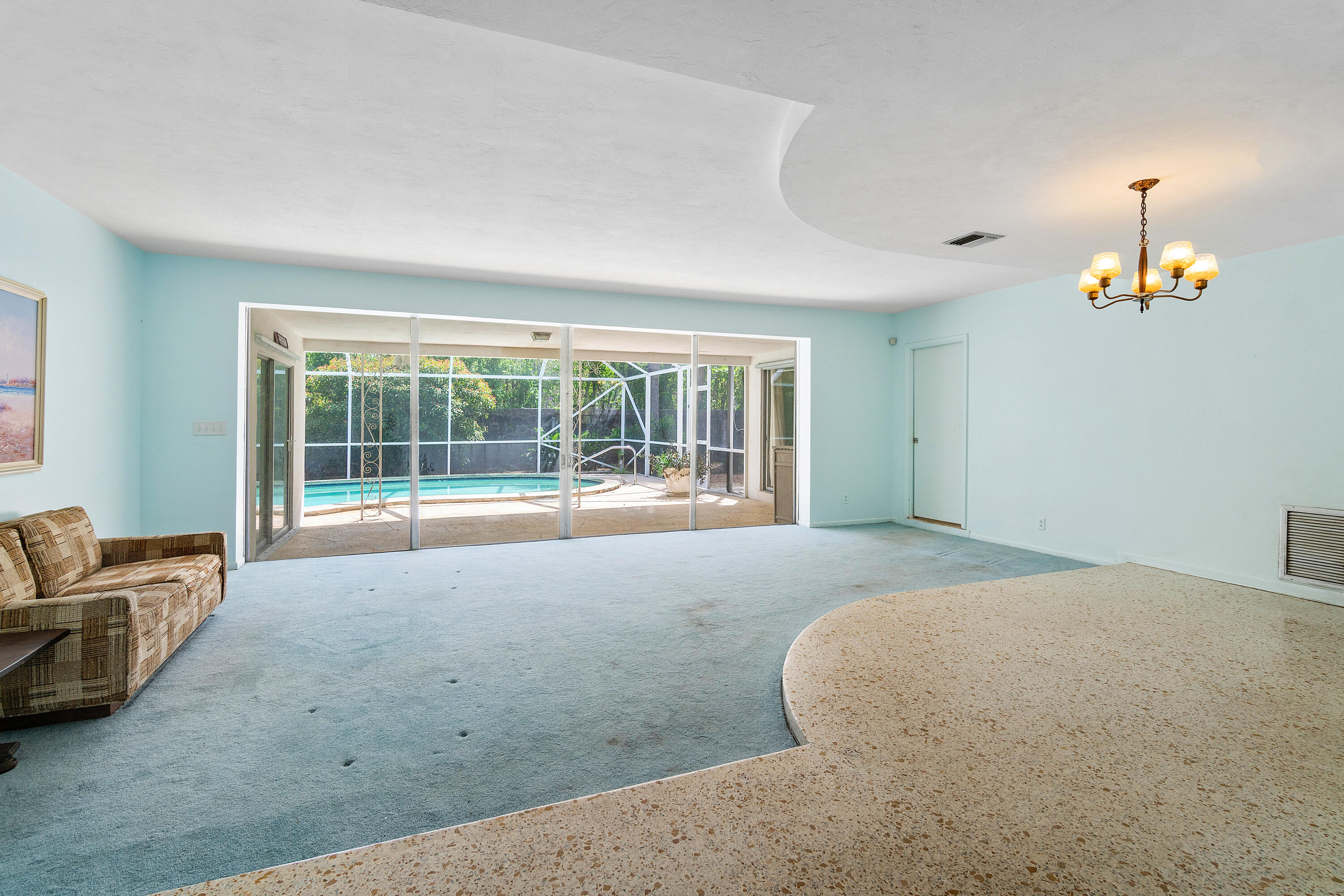 650 Las Palmas Parkway, Boynton Beach