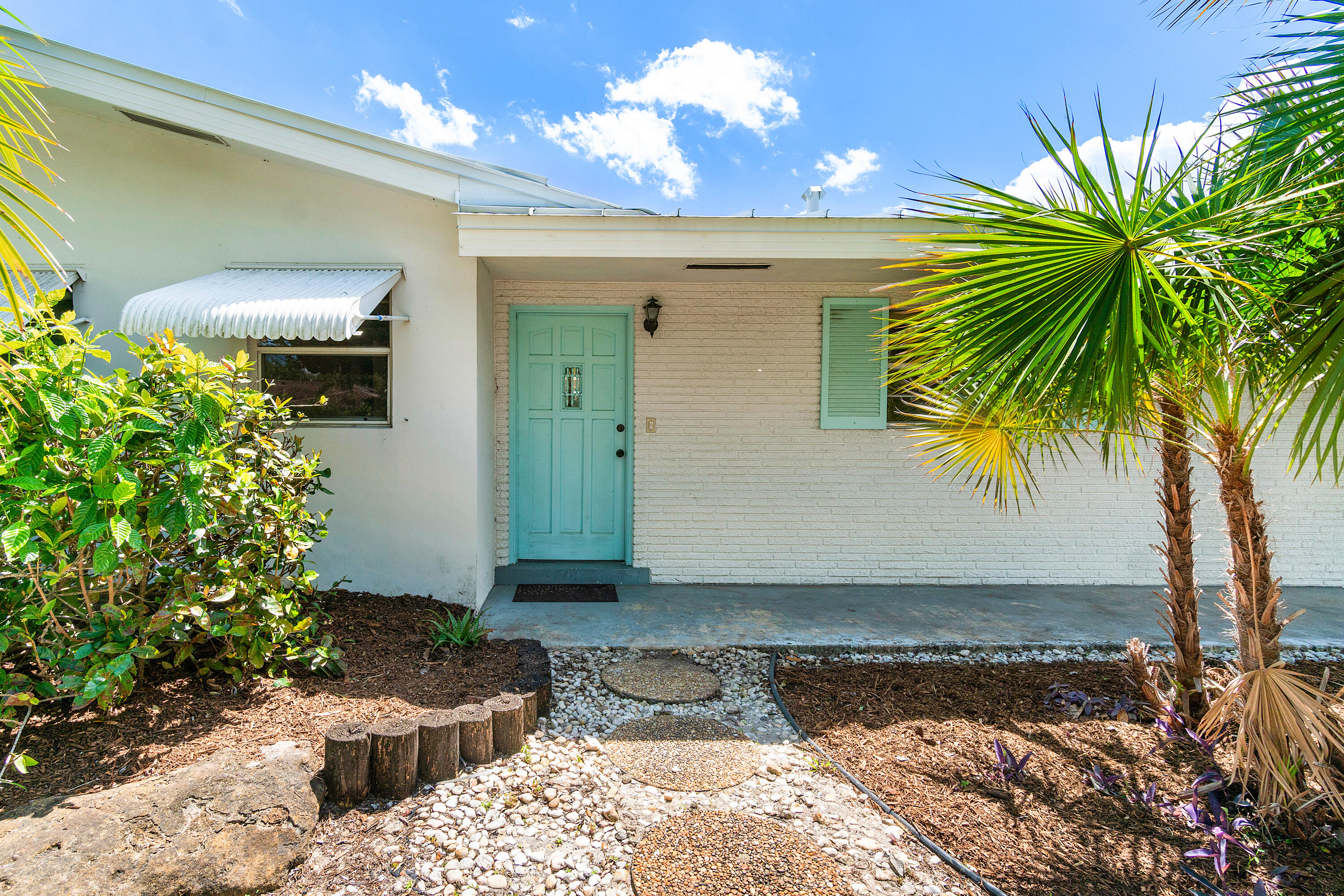 650 Las Palmas Parkway, Boynton Beach