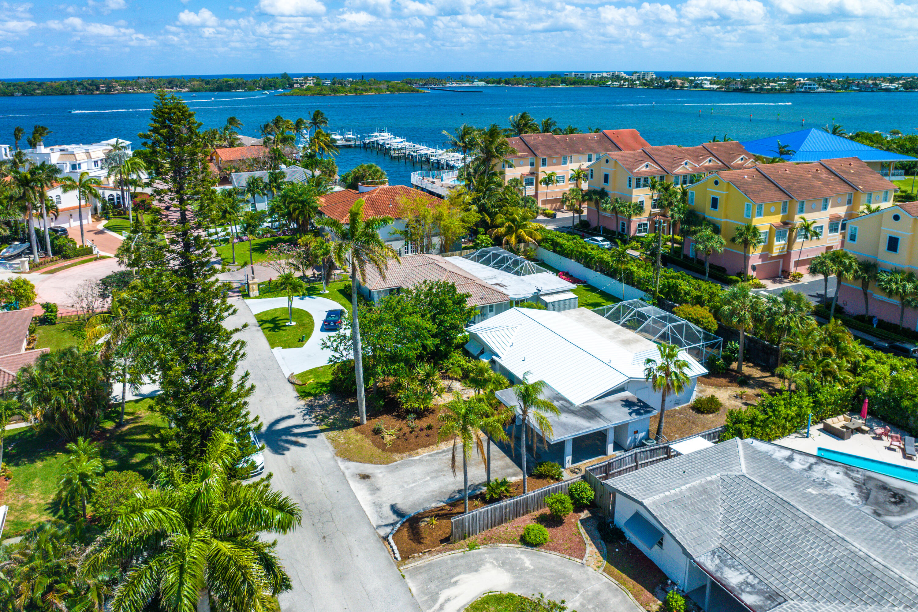 650 Las Palmas Parkway, Boynton Beach