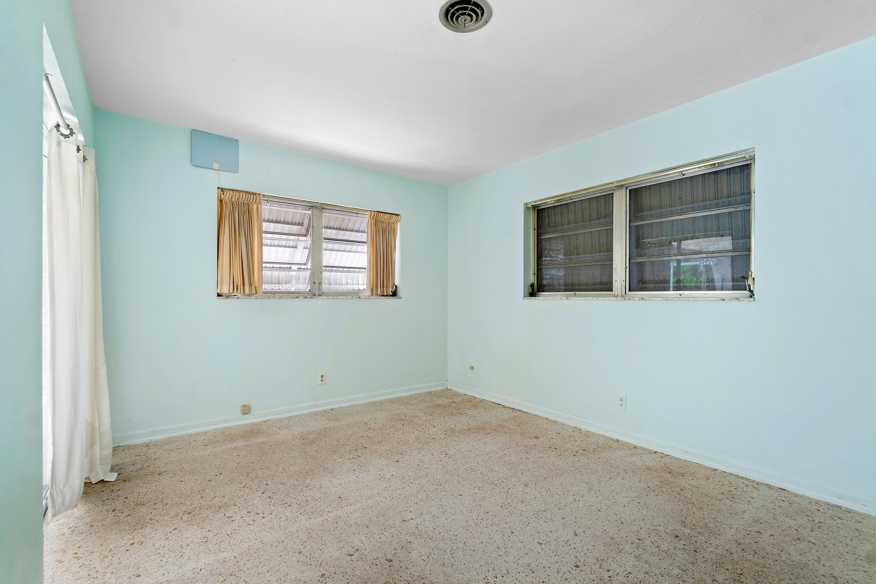 650 Las Palmas Parkway, Boynton Beach