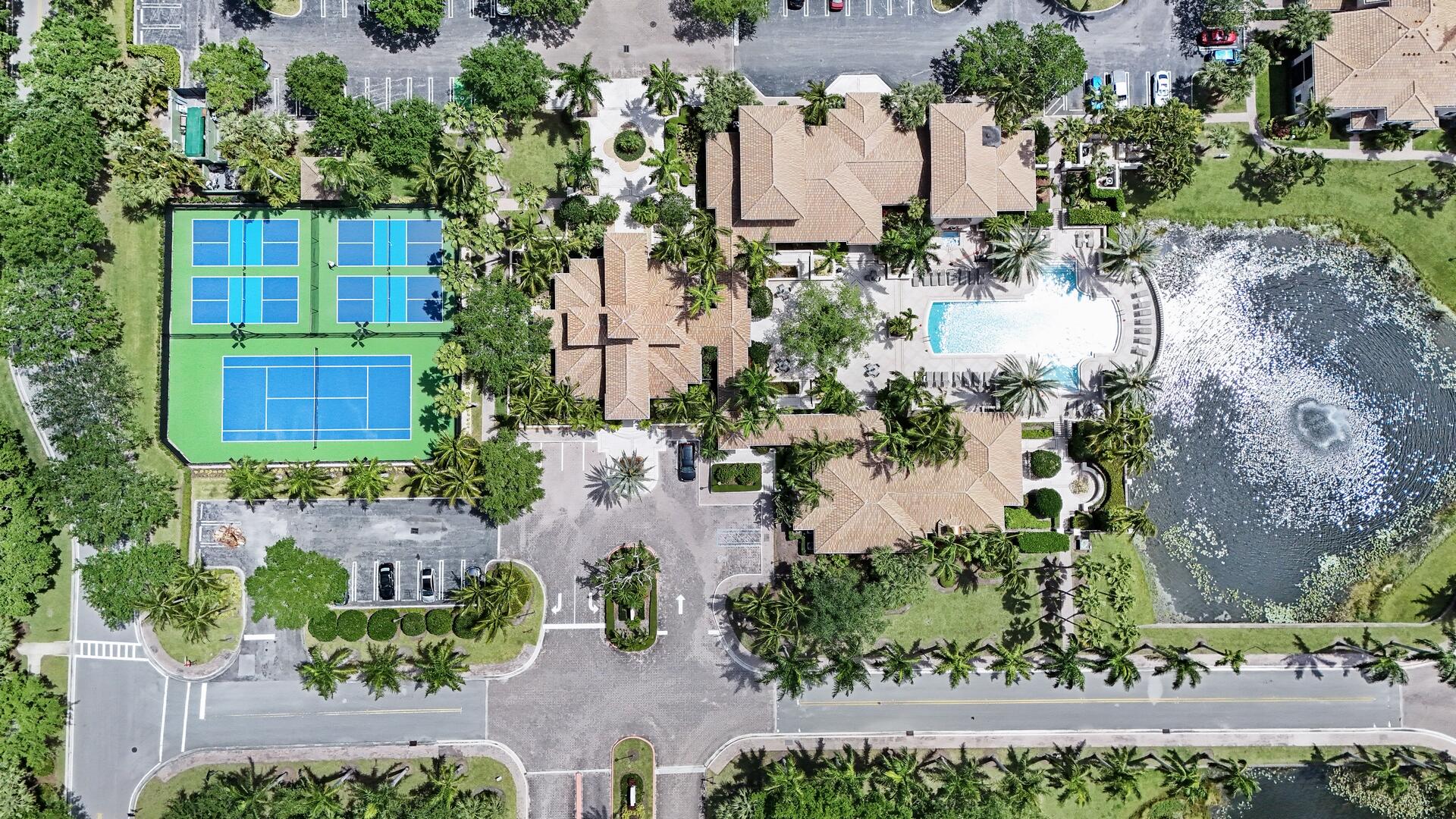 3018 Alcazar Place 104, Palm Beach Gardens Unit: 104