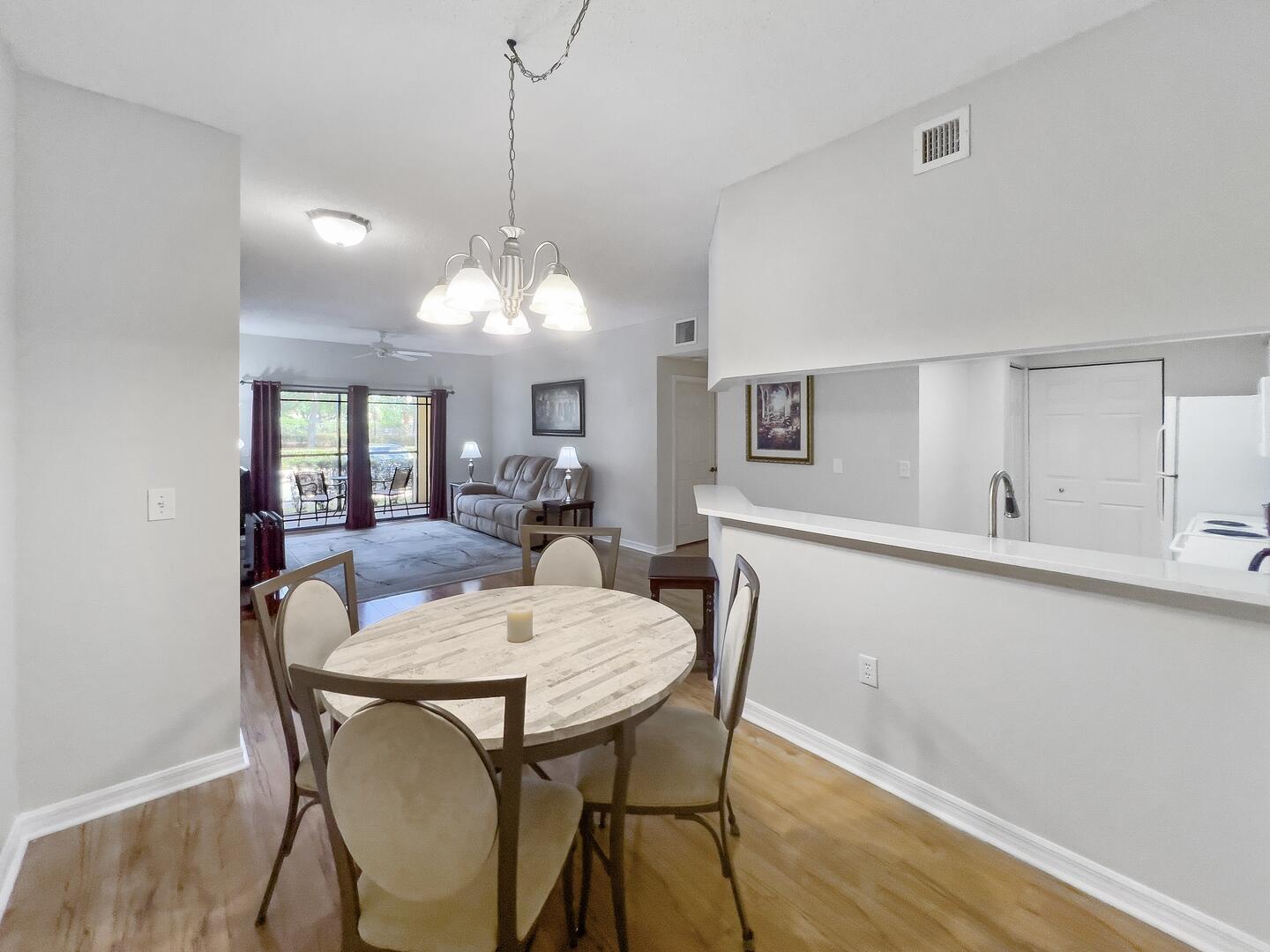 3018 Alcazar Place 104, Palm Beach Gardens Unit: 104