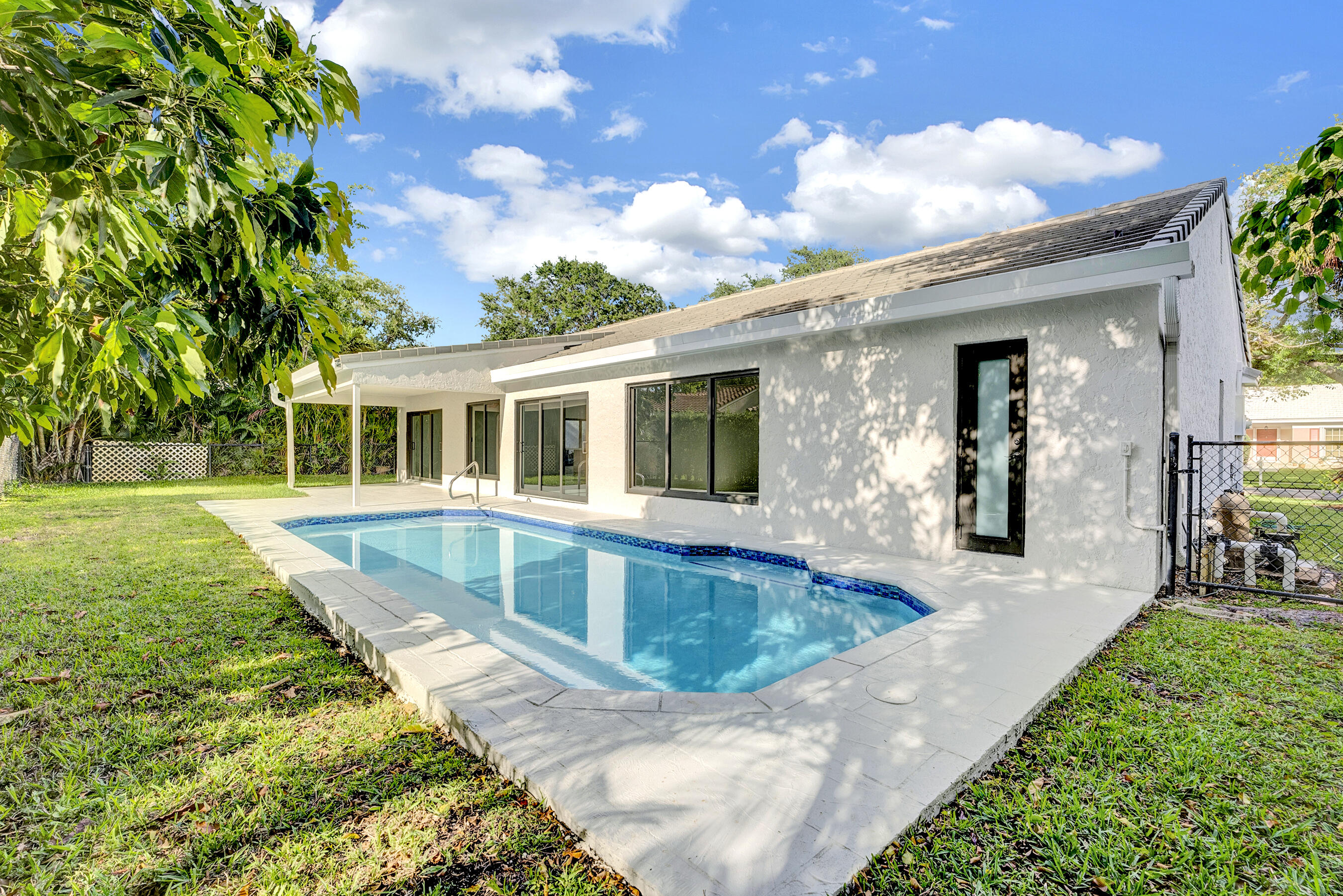 1740 Park Tree Place