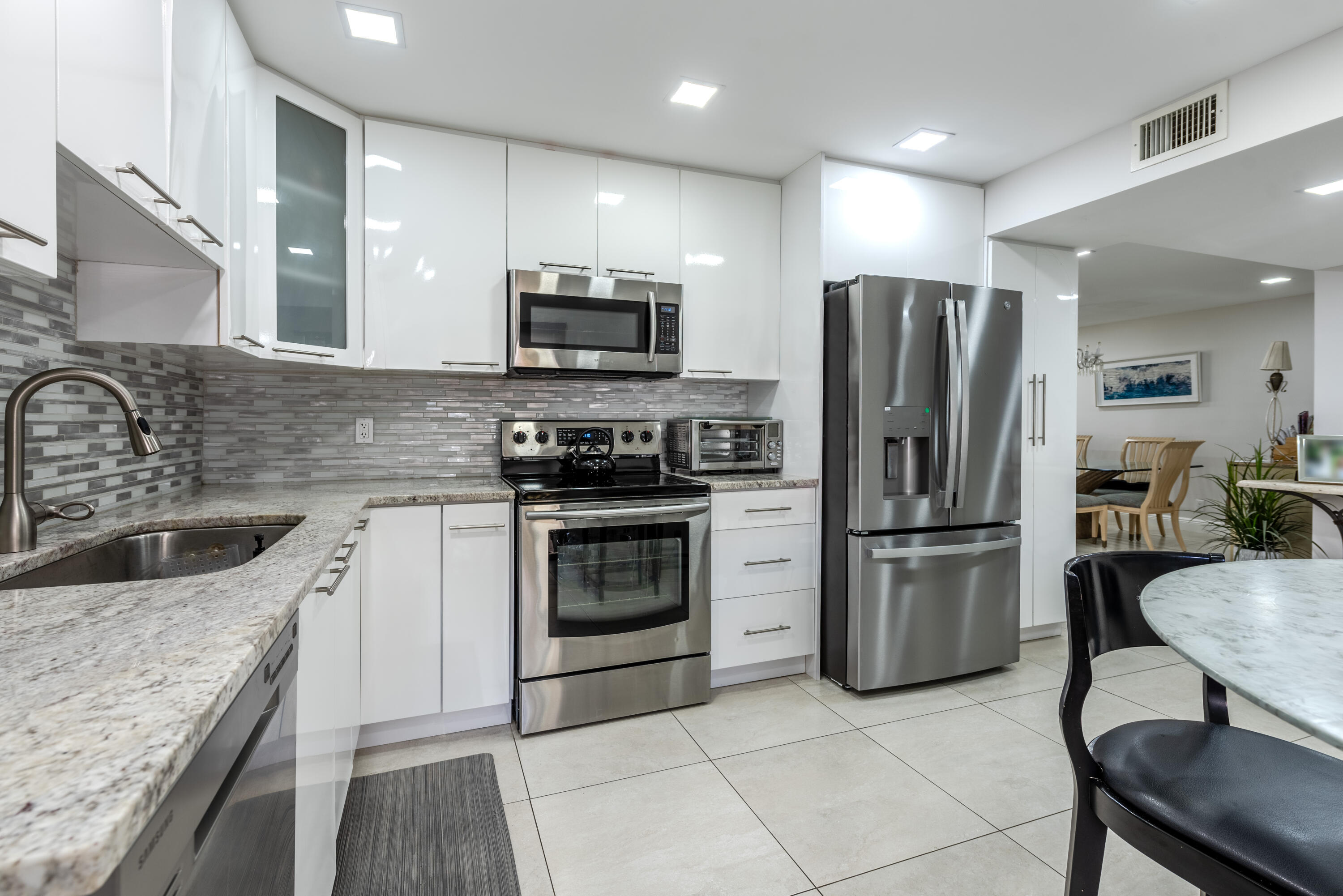 7509 Glendevon Lane 1002, Delray Beach Unit: 1002