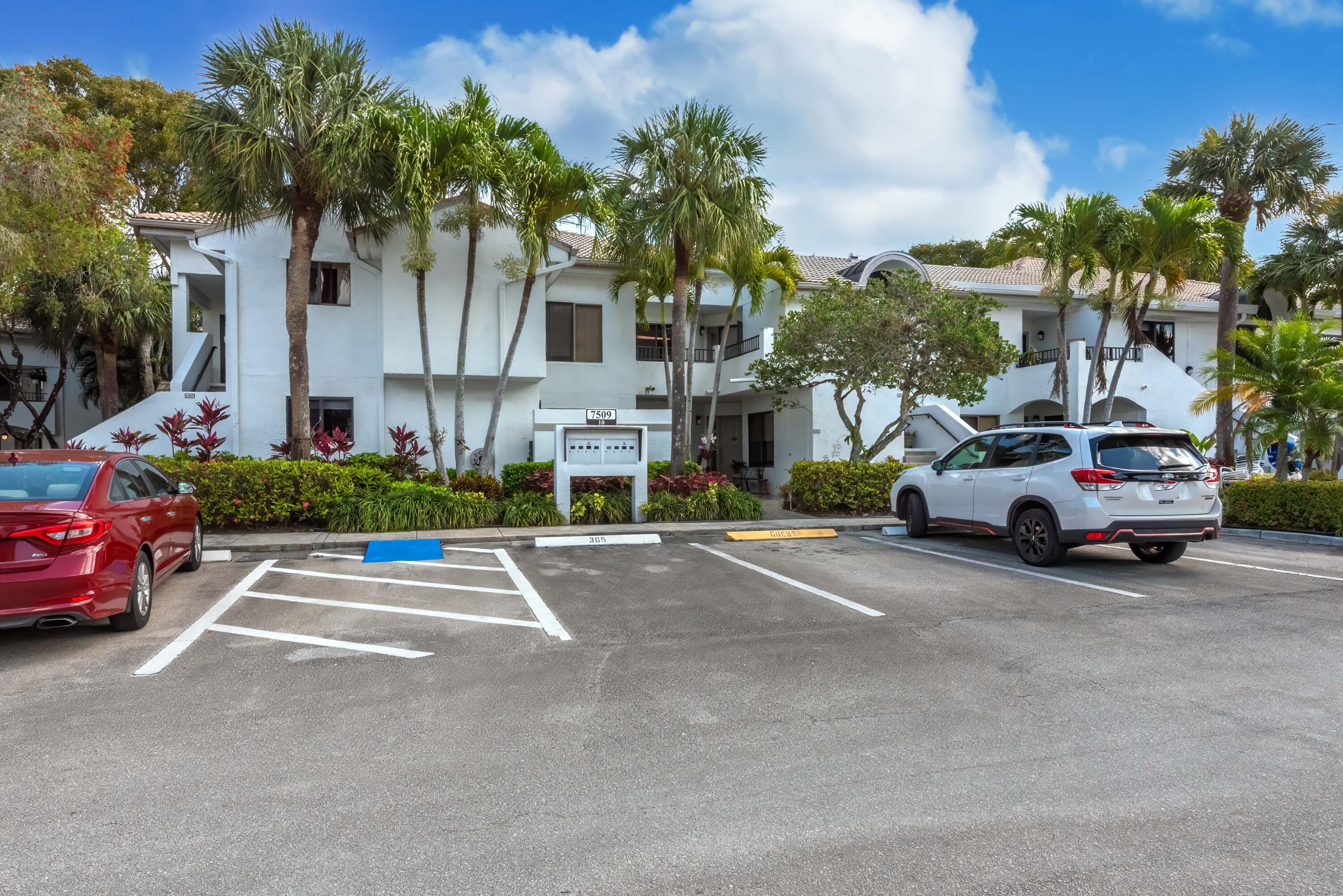 7509 Glendevon Lane 1002, Delray Beach Unit: 1002