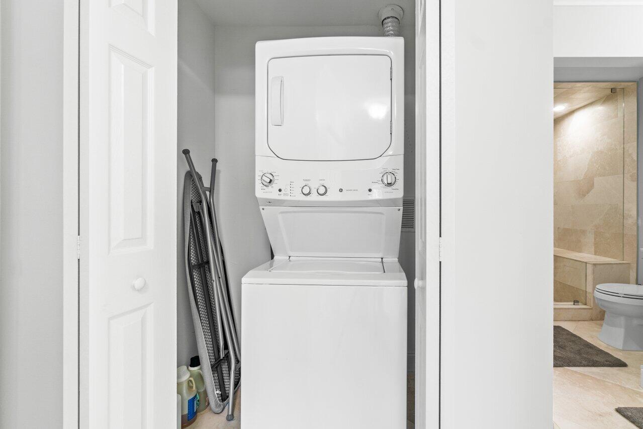 20 Stratford Drive D