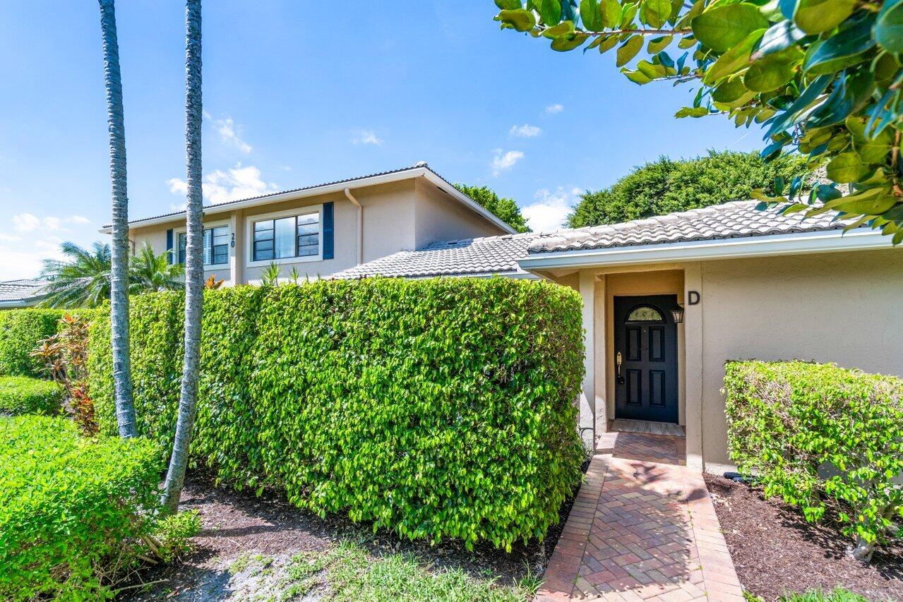 20 Stratford Drive D