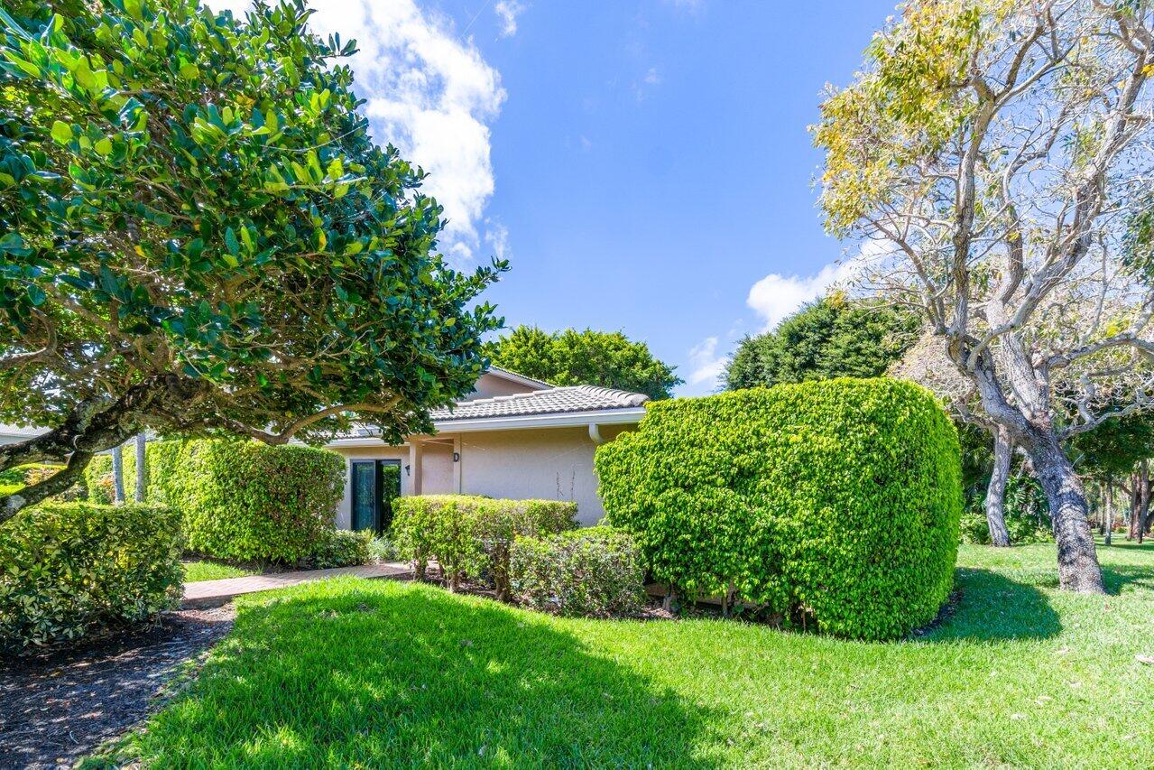 20 Stratford Drive D