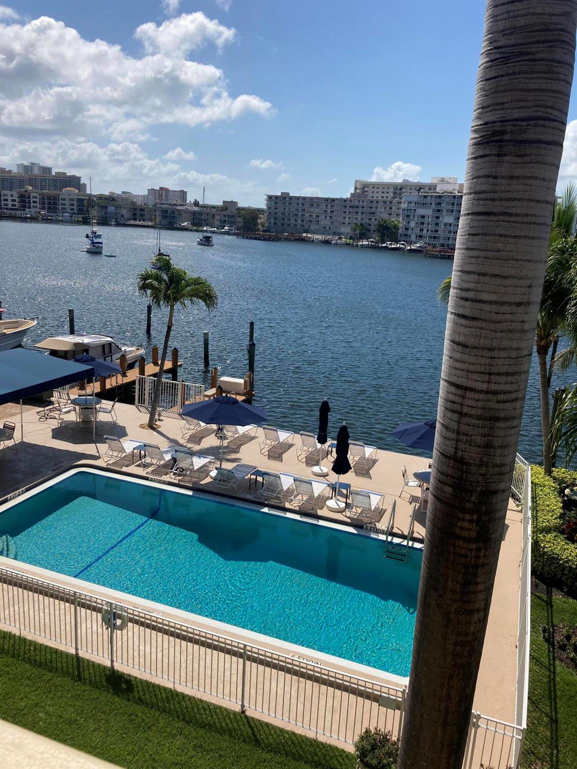 2000 Diana Drive 304