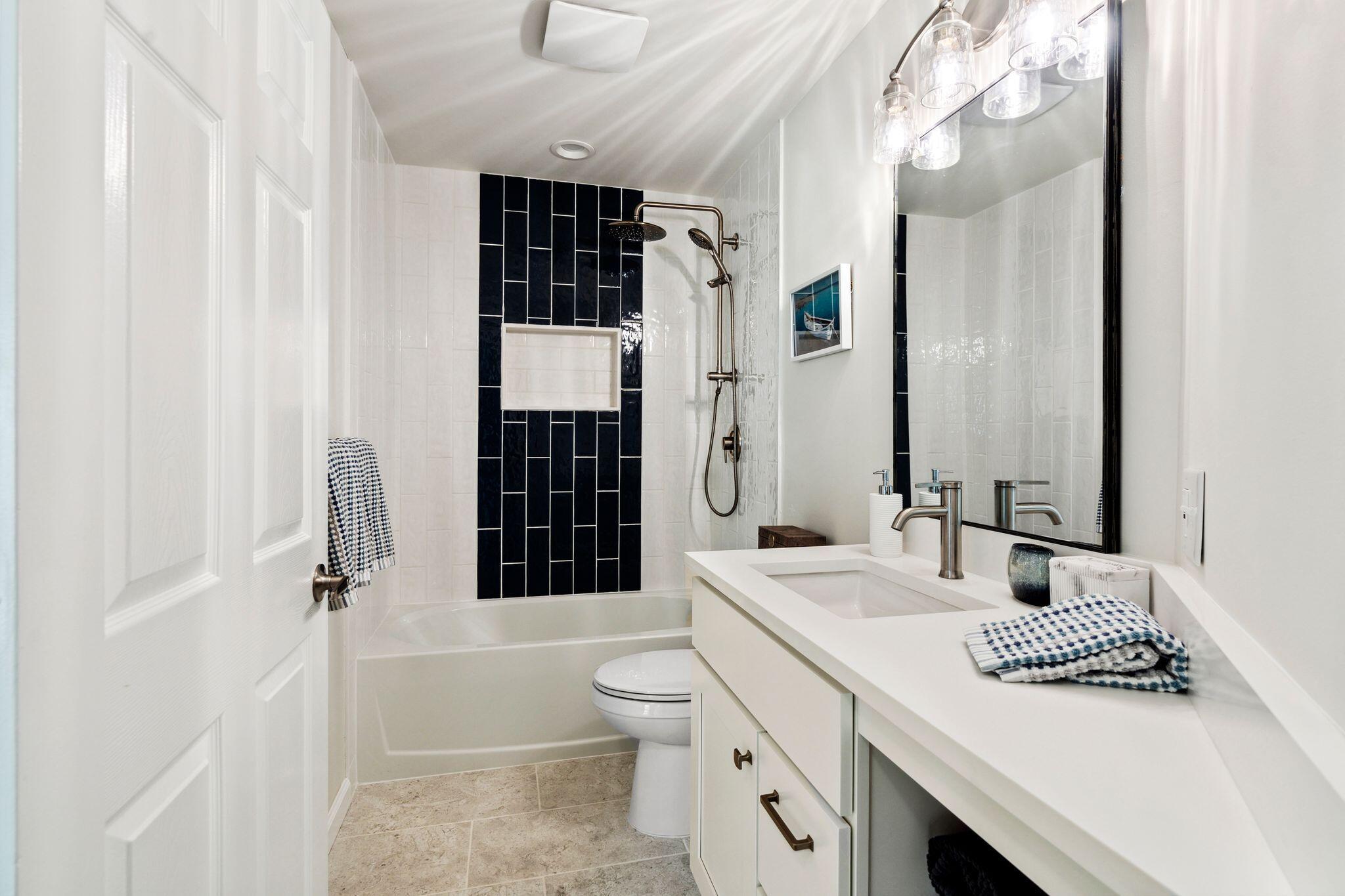 5780 Coach House Circle H