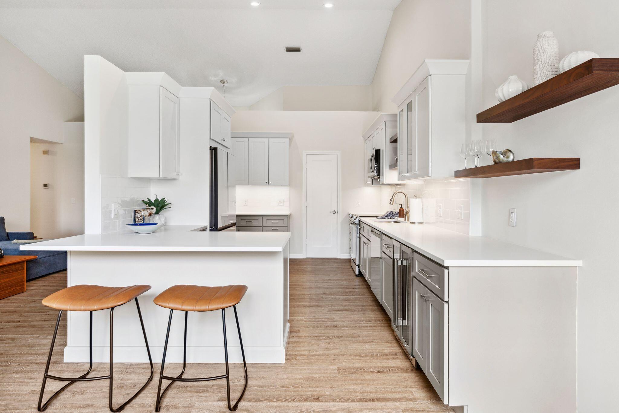 5780 Coach House Circle H