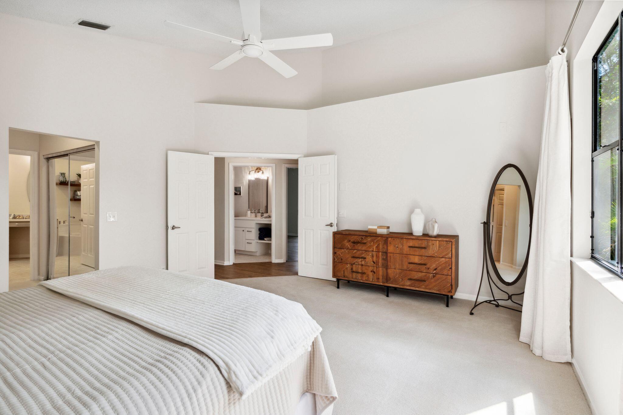 5780 Coach House Circle H