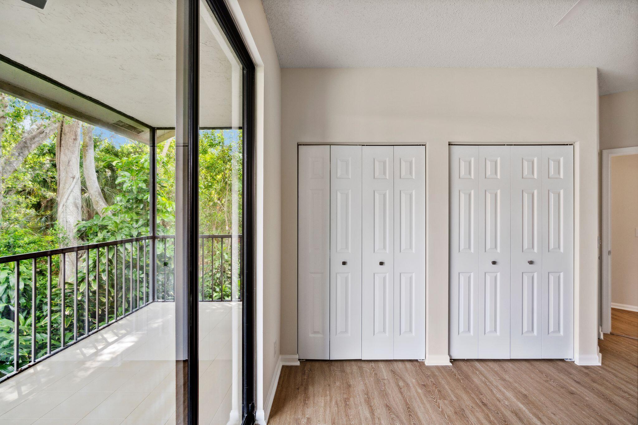 5780 Coach House Circle H