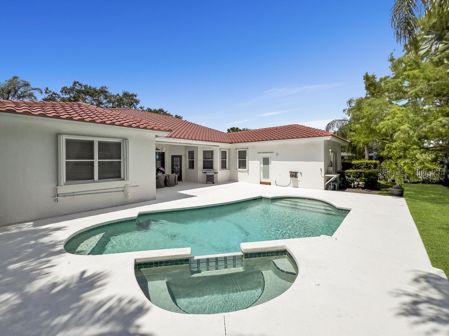 1565 NW 102nd Way, Coral Springs