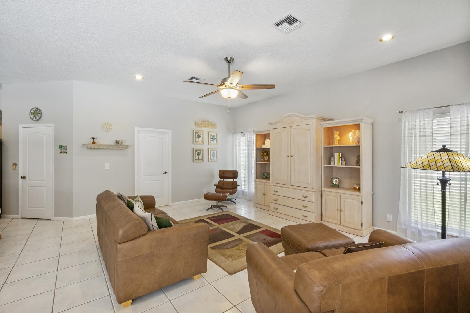 1565 NW 102nd Way, Coral Springs