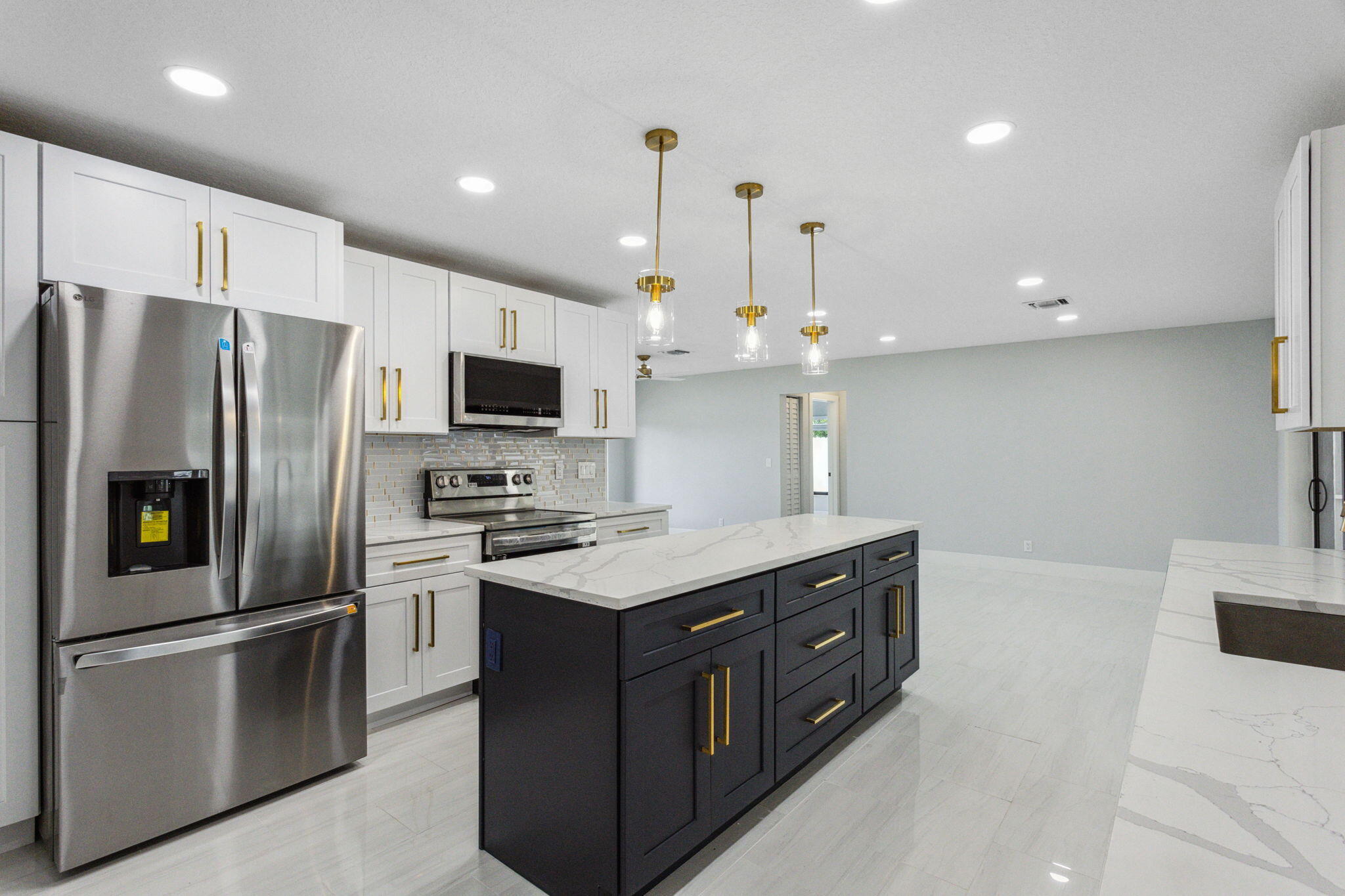 521 Curlew Road