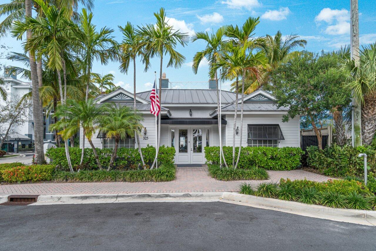 255 NE 3rd Avenue 2416