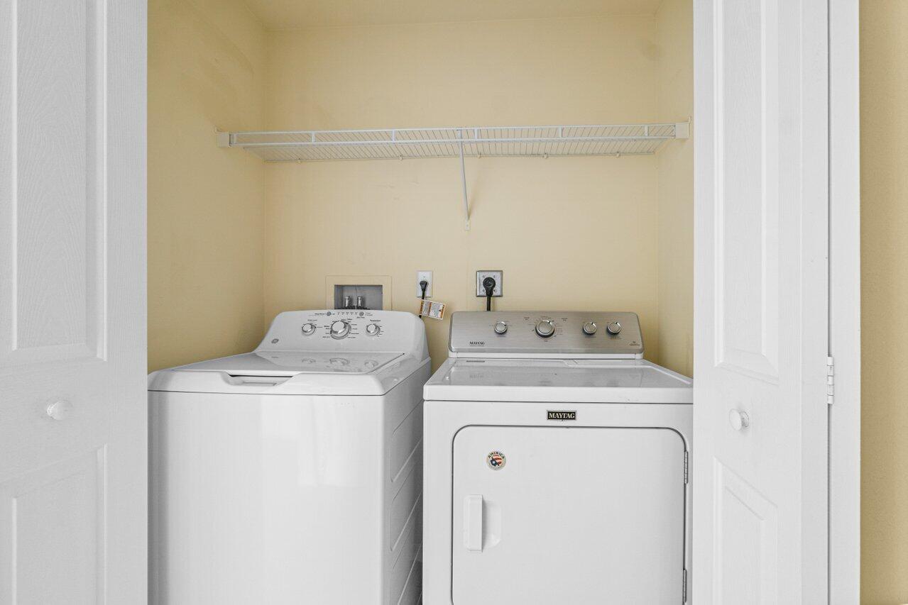 255 NE 3rd Avenue 2416