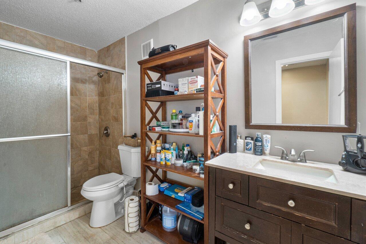 2307 N Congress Avenue 31