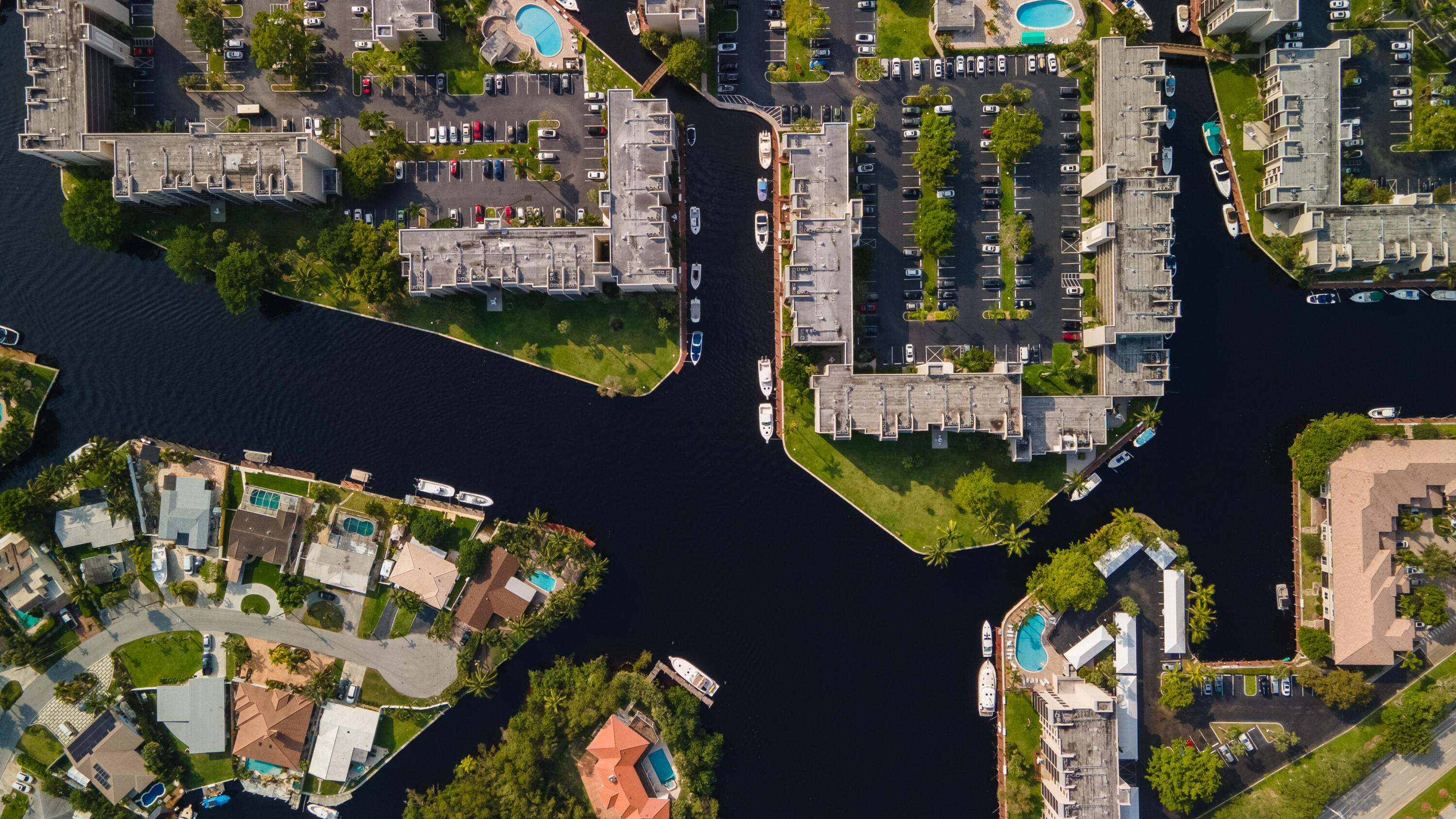 8 Royal Palm Way 203