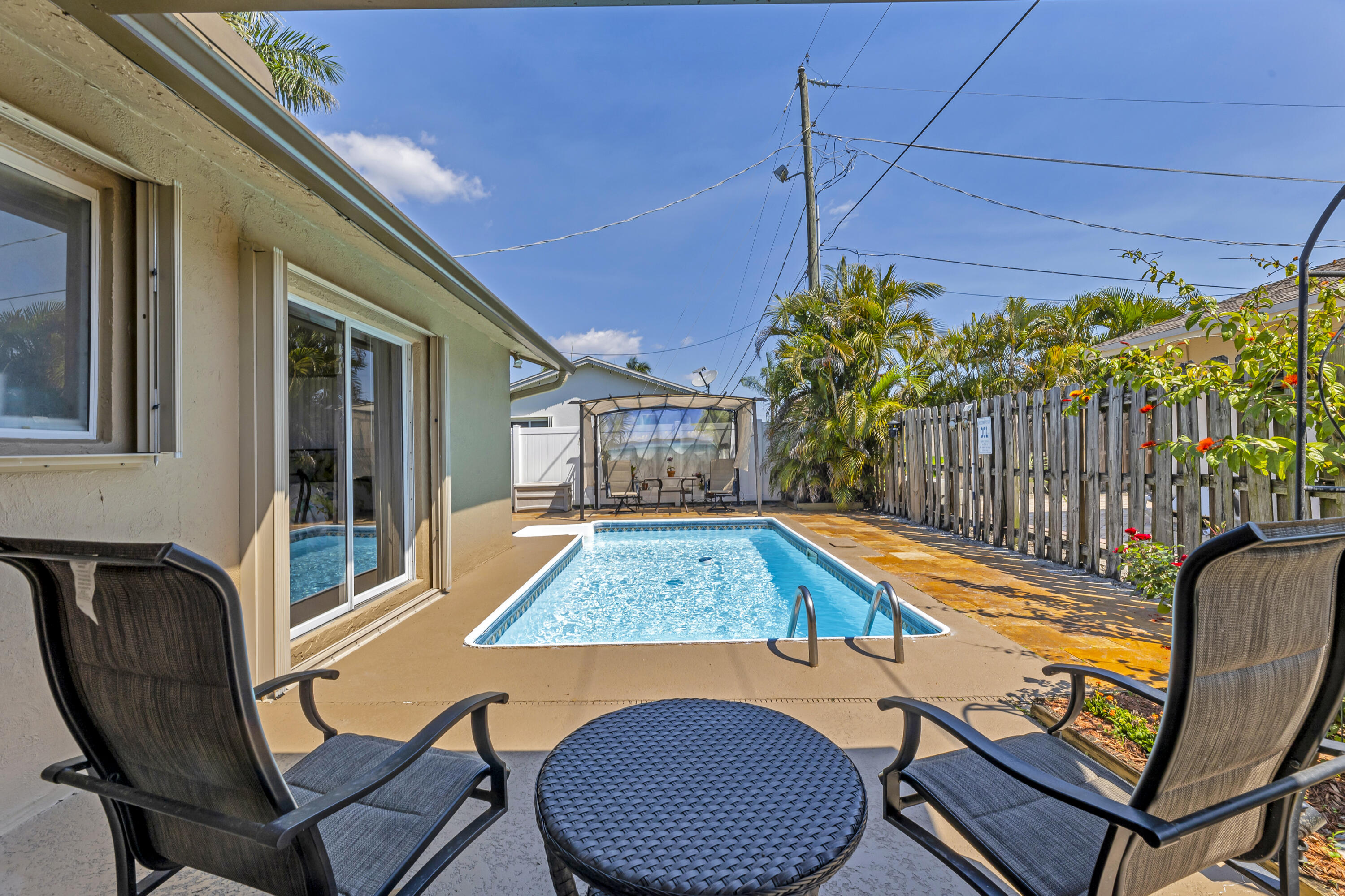 3385 SW 2nd Street