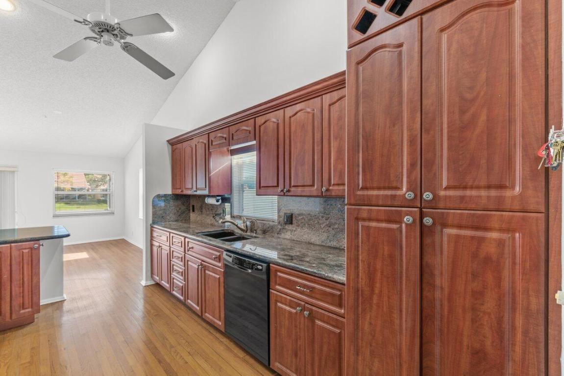 5530 Grande Palm Circle, Delray Beach