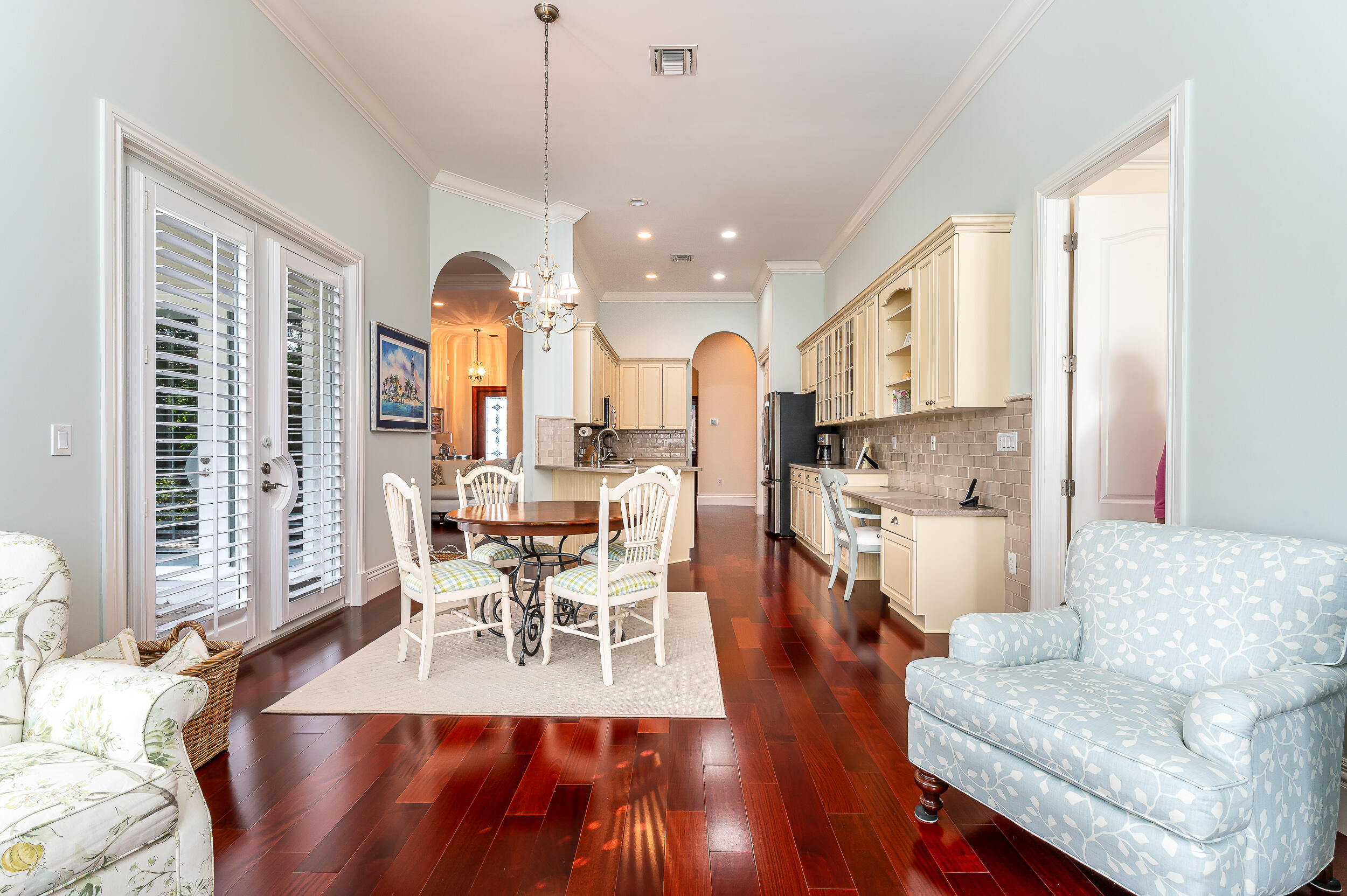 2712 NE 31st Court