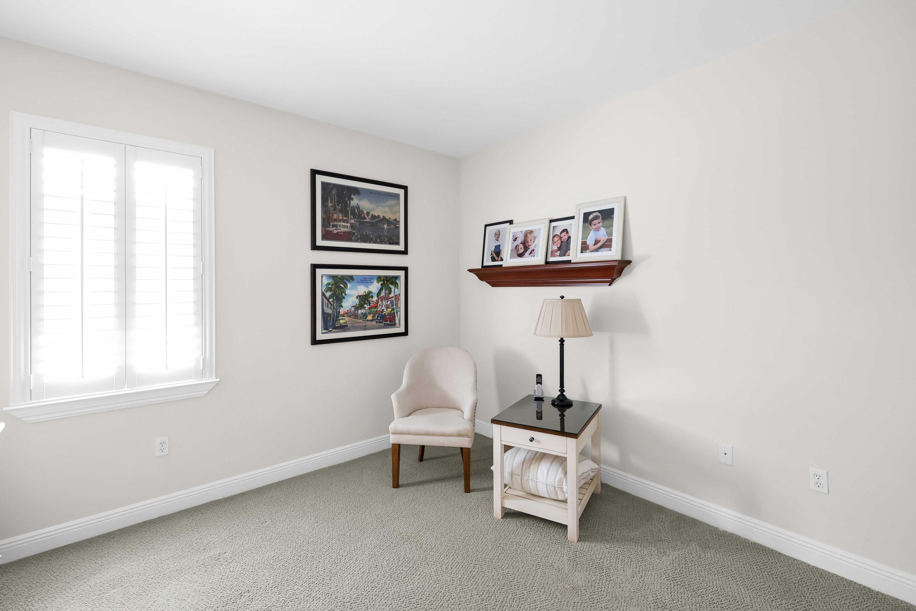 2712 NE 31st Court