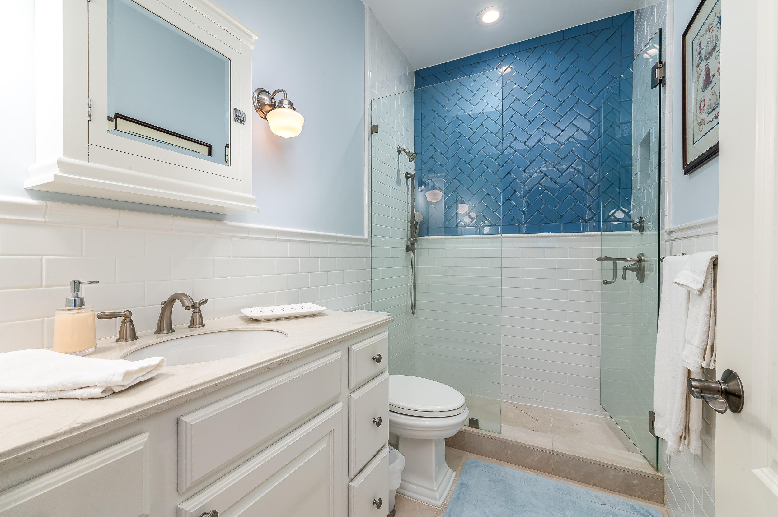 2712 NE 31st Court