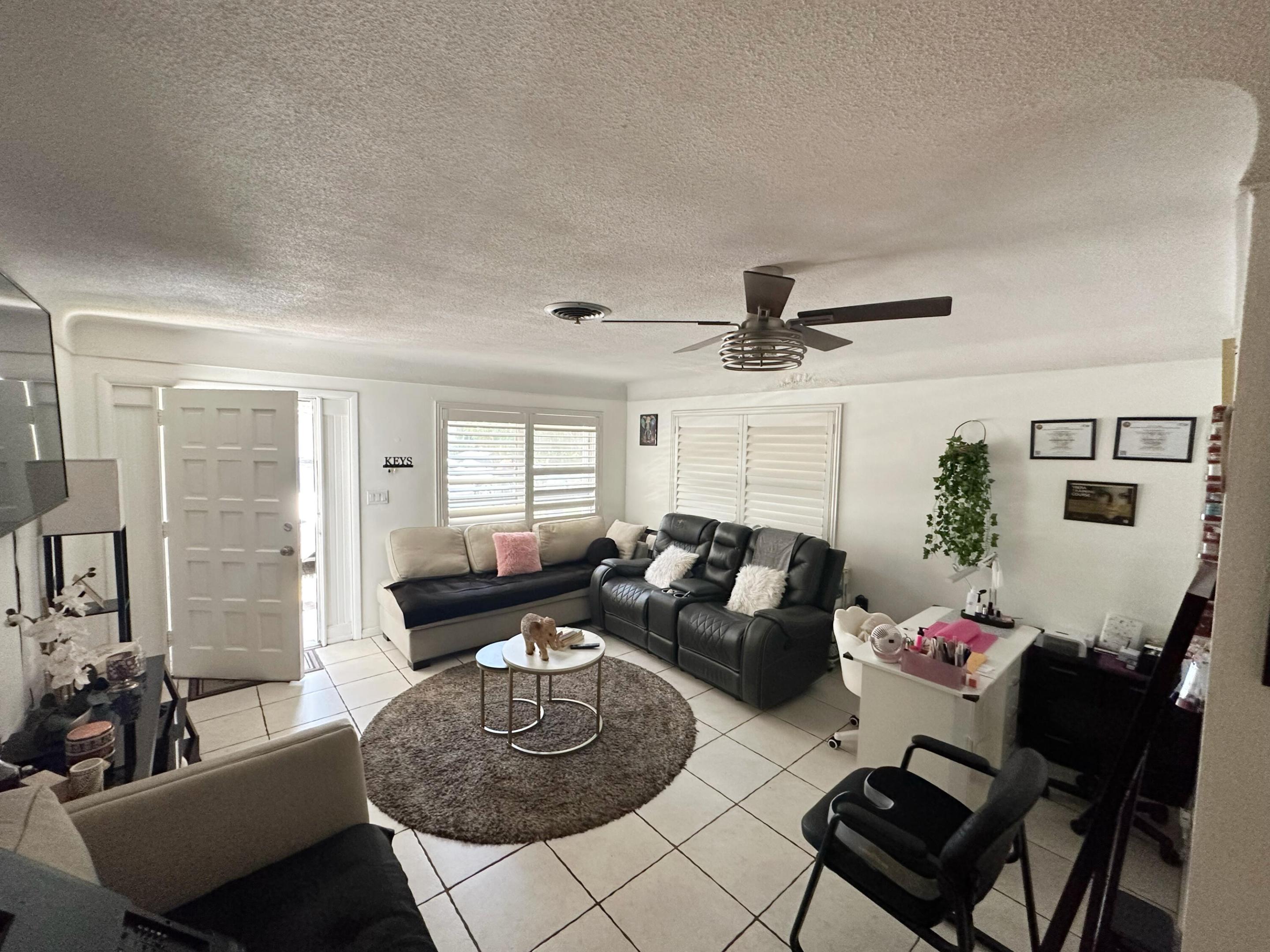 2180 NE 44th Street