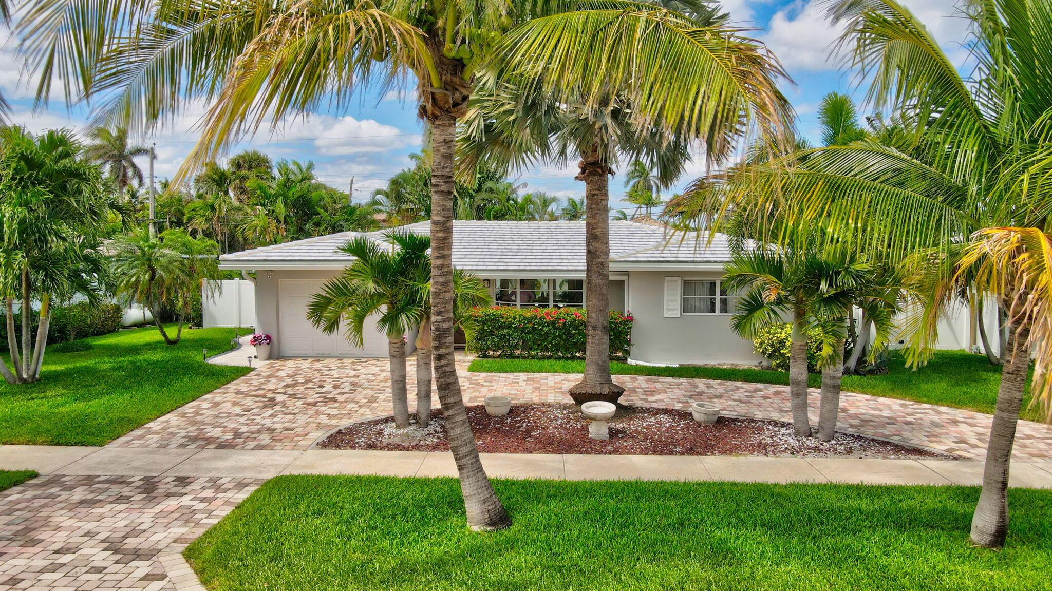 1301 SE 14 Drive
