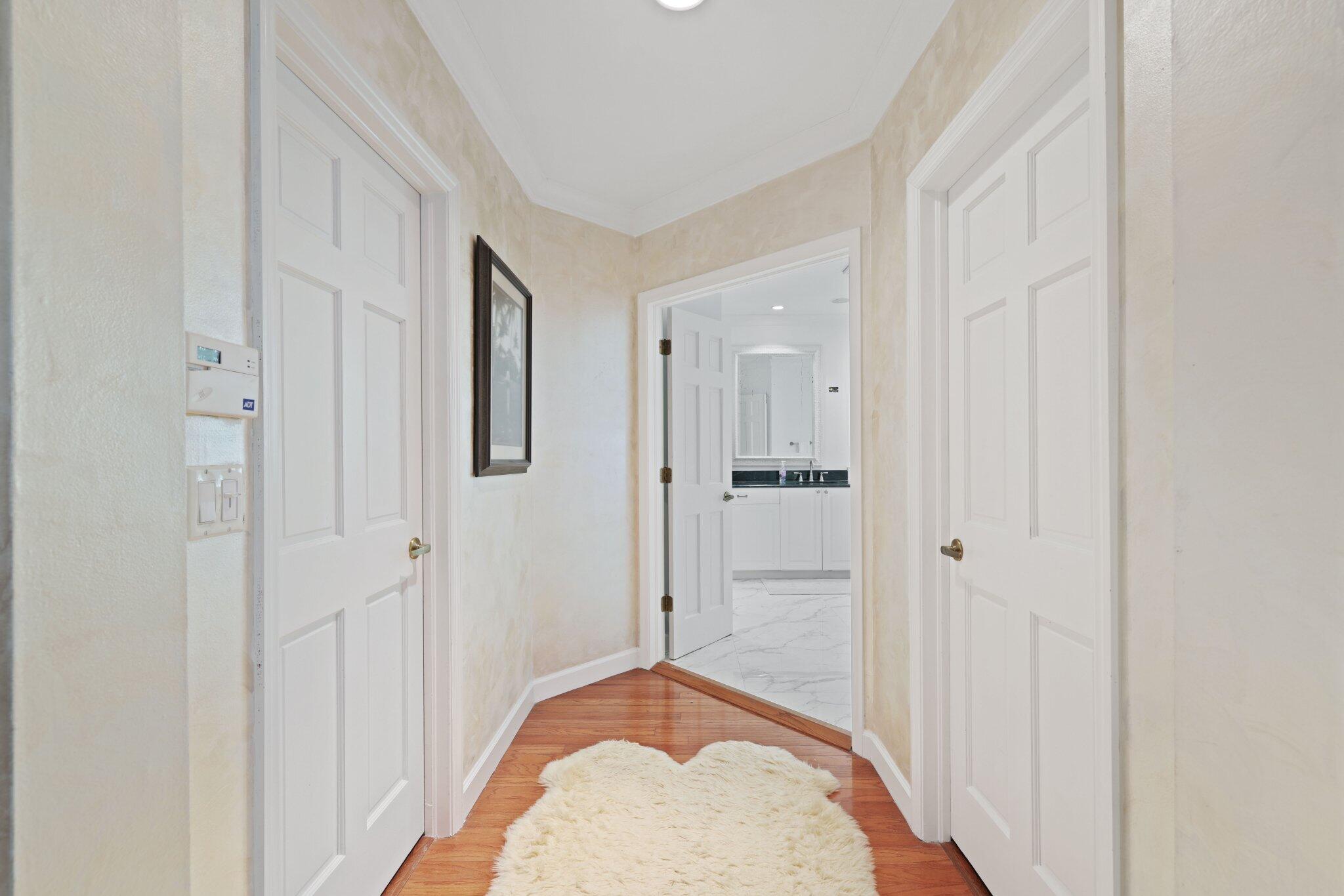305 SW 17th Street