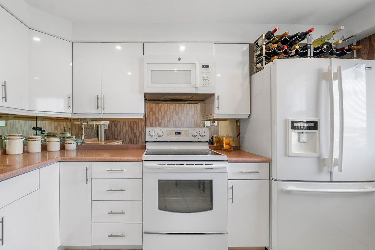 2871 N Ocean Boulevard D406