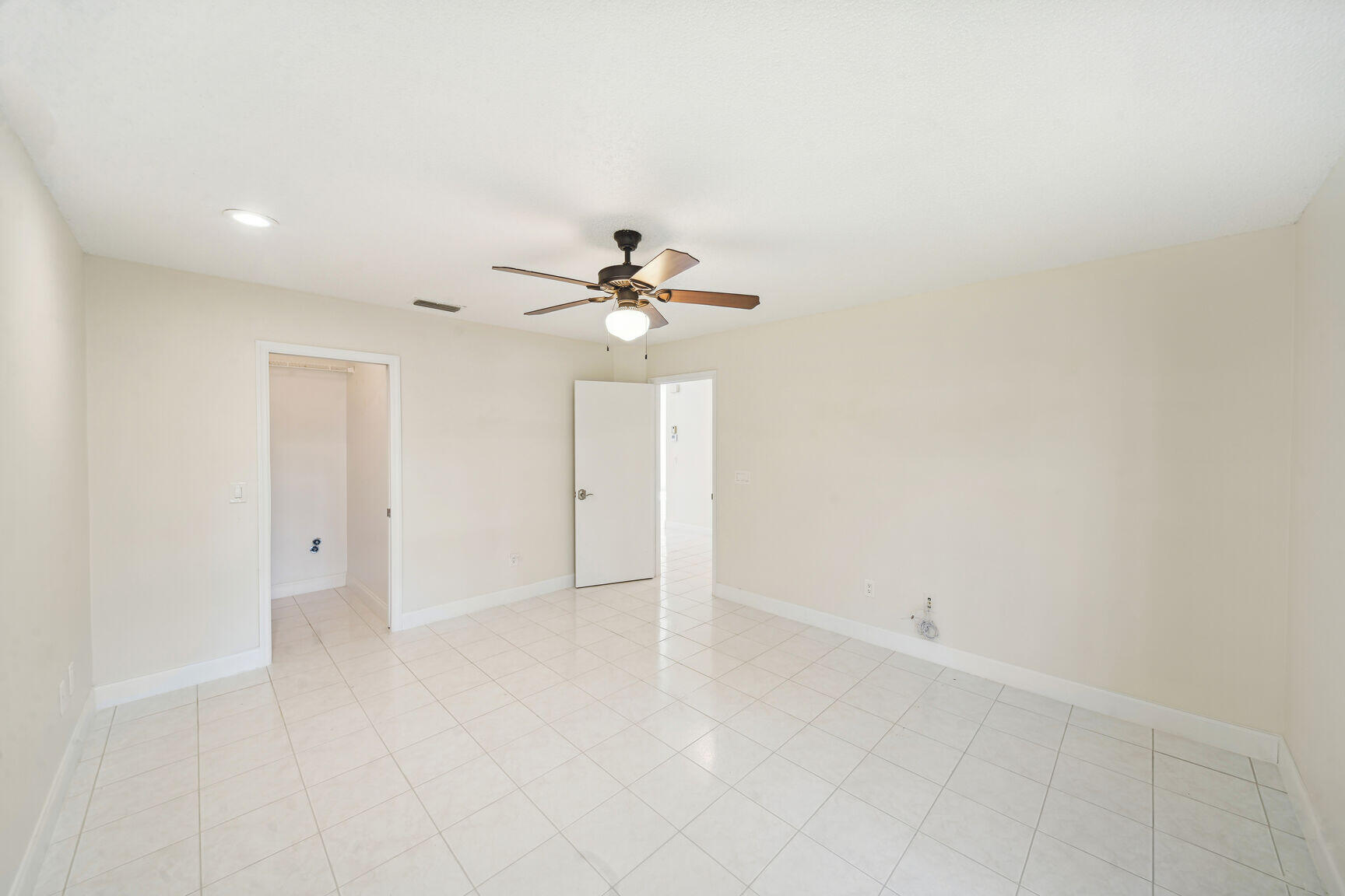 4785 Sherwood Forest Drive