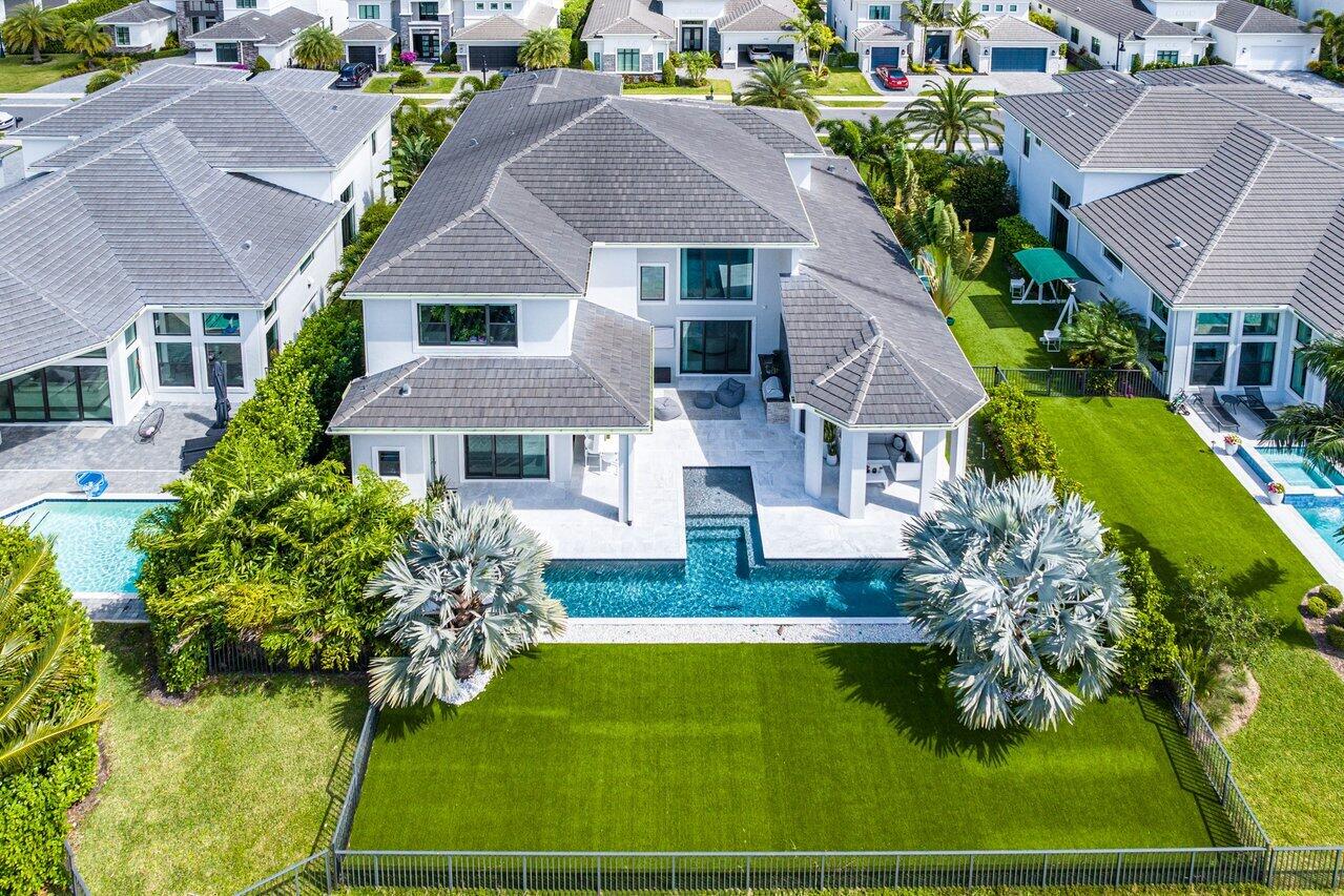 2560 NW 75th Street