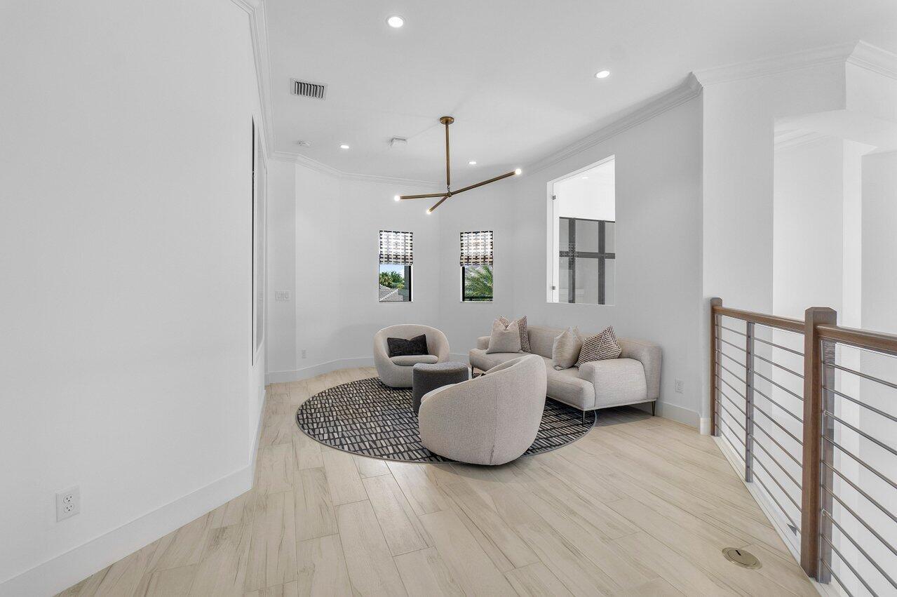2560 NW 75th Street