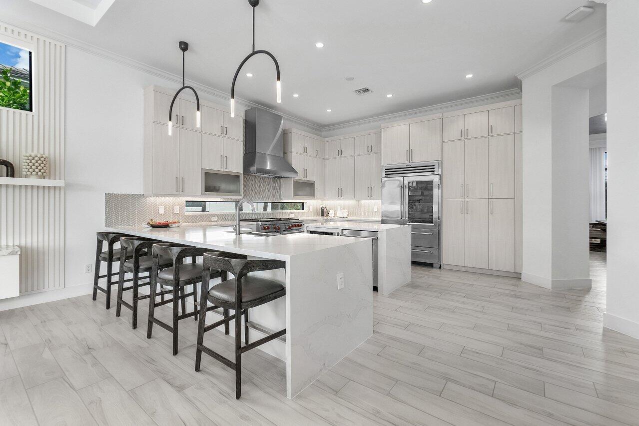 2560 NW 75th Street
