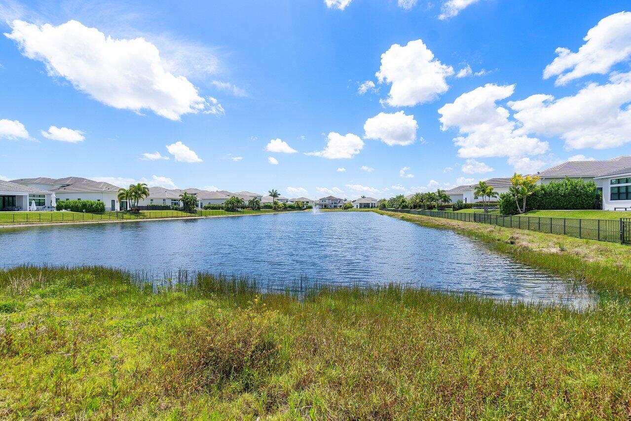 2560 NW 75th Street