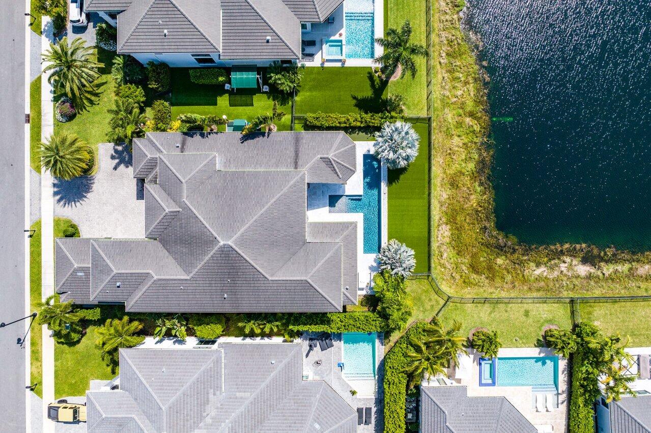 2560 NW 75th Street