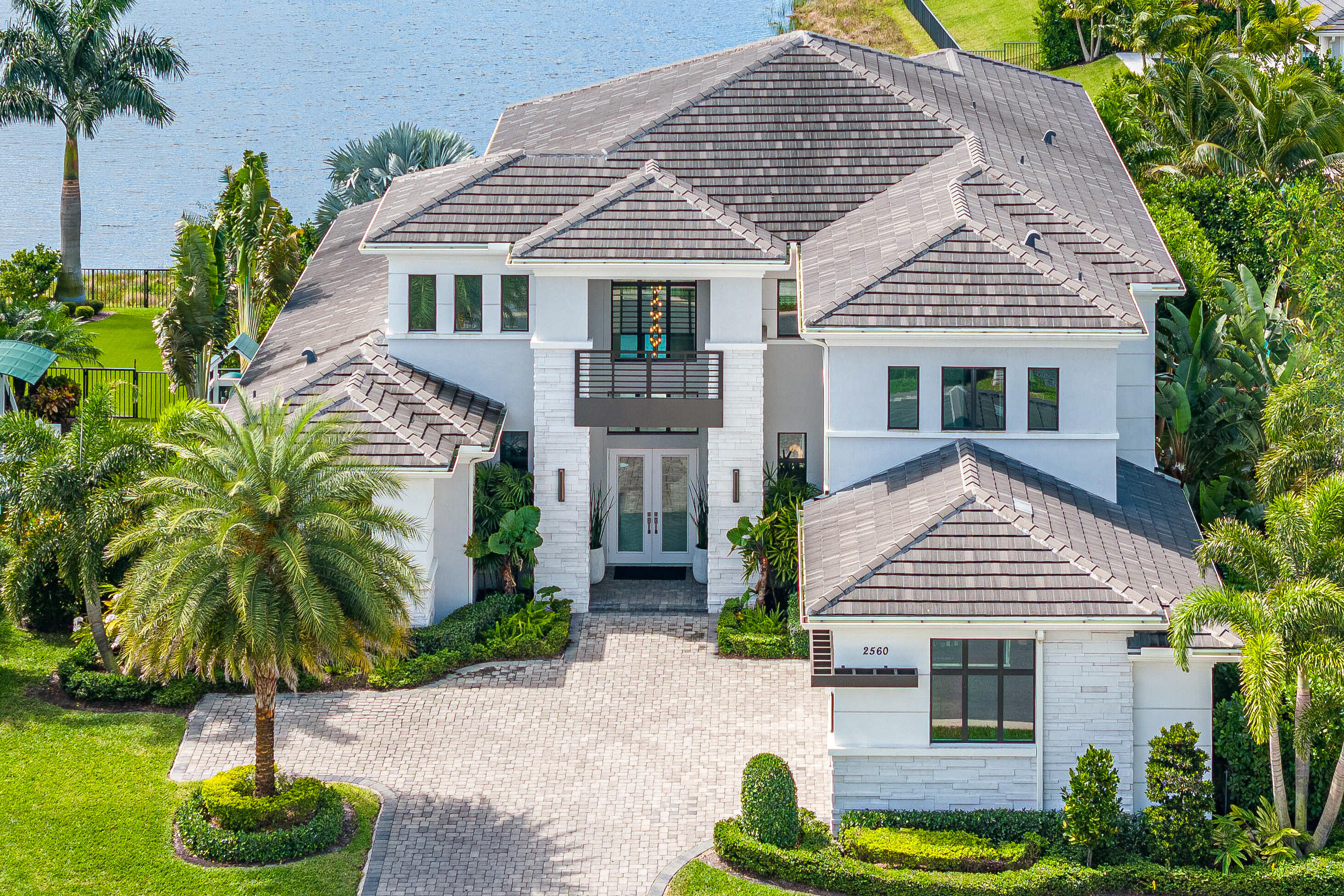 2560 NW 75th Street