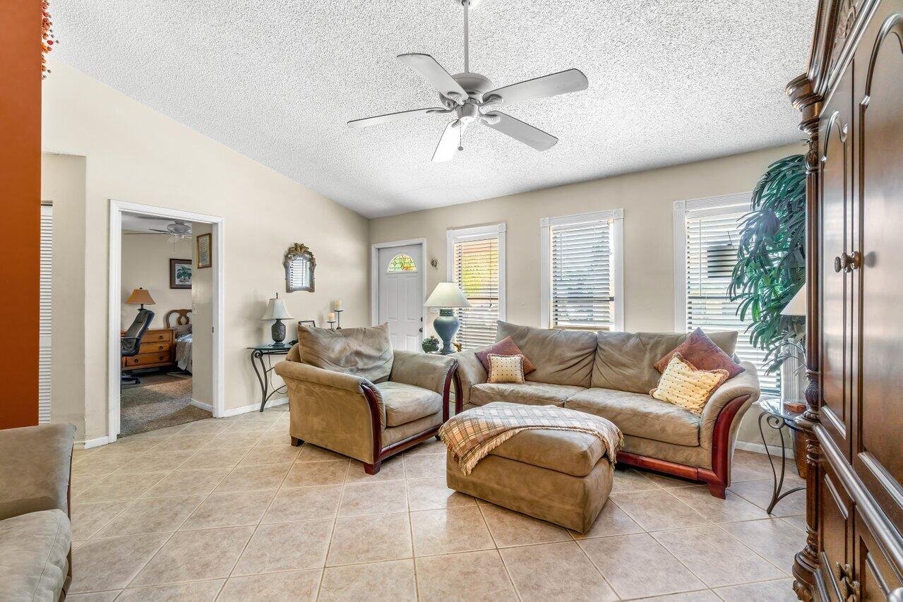 4661 Pine Grove Drive 4661