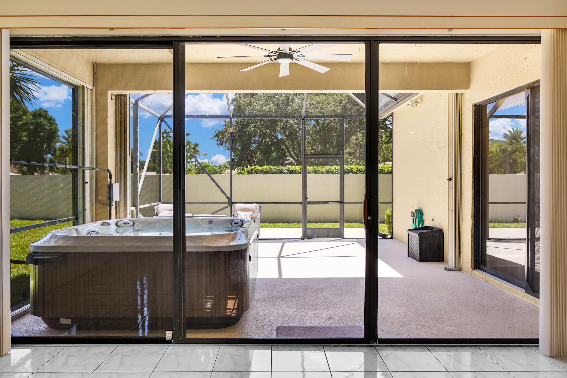 4800 Sherwood Forest Drive