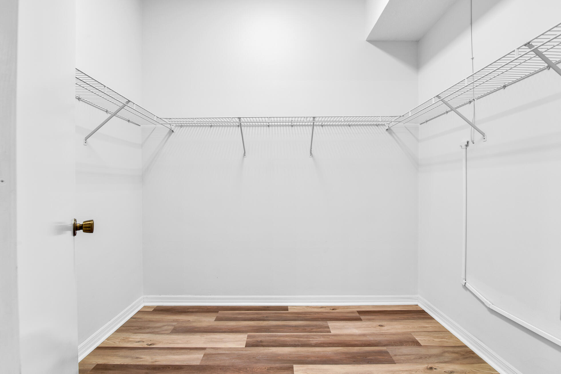 4800 Sherwood Forest Drive