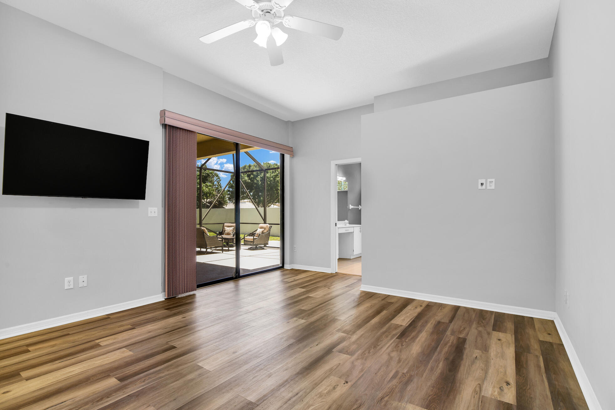 4800 Sherwood Forest Drive