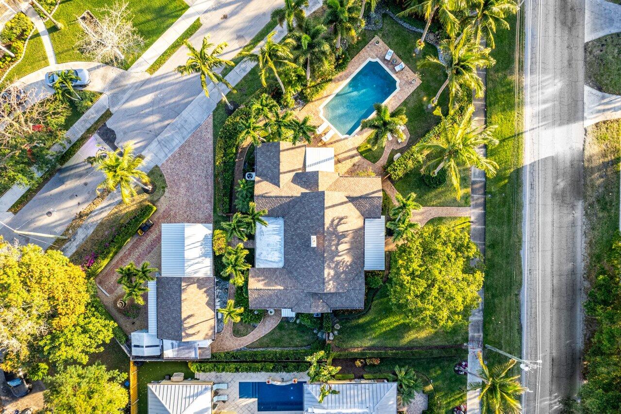 521 N Swinton Avenue